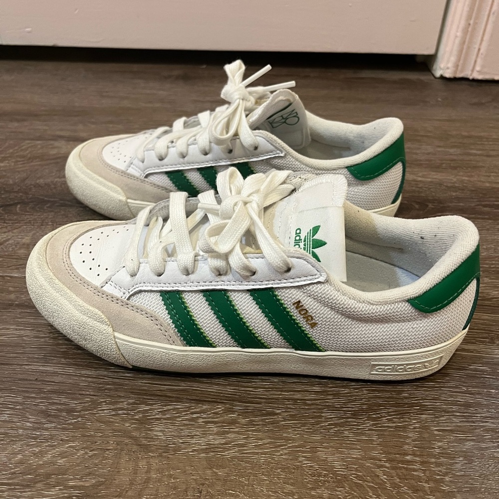 Adidas Nora Green and White Sneakers. Women’s size 5.5 (Men’s size 4).